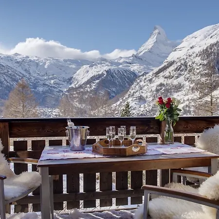 Chalet Bergheim شاليه زيرمات