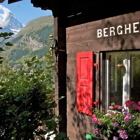 شاليه Chalet Bergheim زيرمات